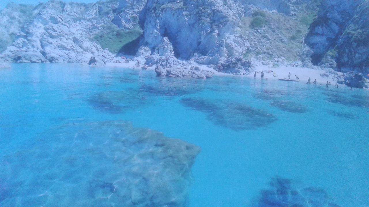 Hotel Casolare Al Porto Tropea Exterior foto